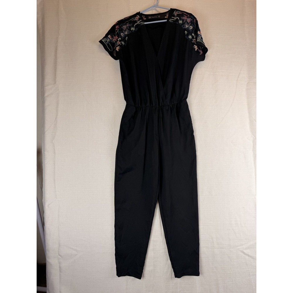 Zara Trafaluc Jumpsuit Womens Medium Black Floral Embroidered V Neck Pockets